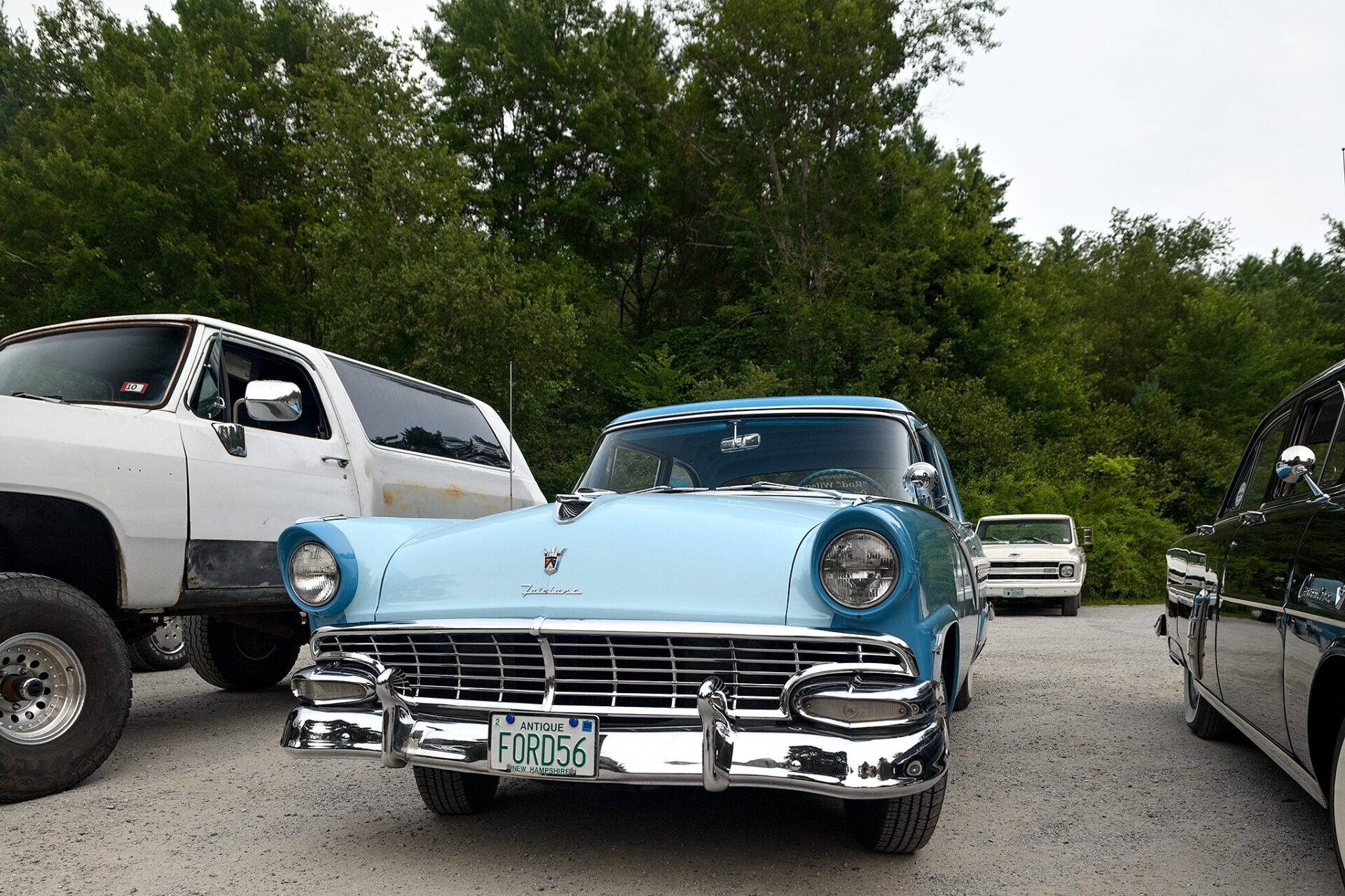 Classic Cars at High Tide Take-Out
